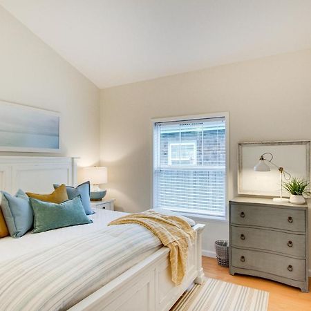Airy Coastal Escape With Deck - Steps To Beach! Pacific Beach Eksteriør bilde